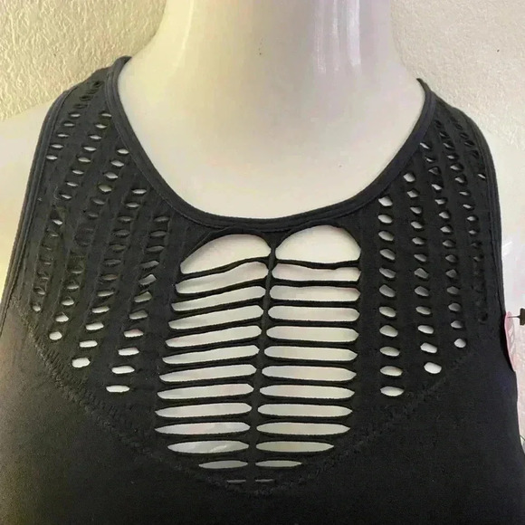 🆕Rene Rofe Seamless Cut Out Black Sport Bra🆕 - Picture 7 of 12